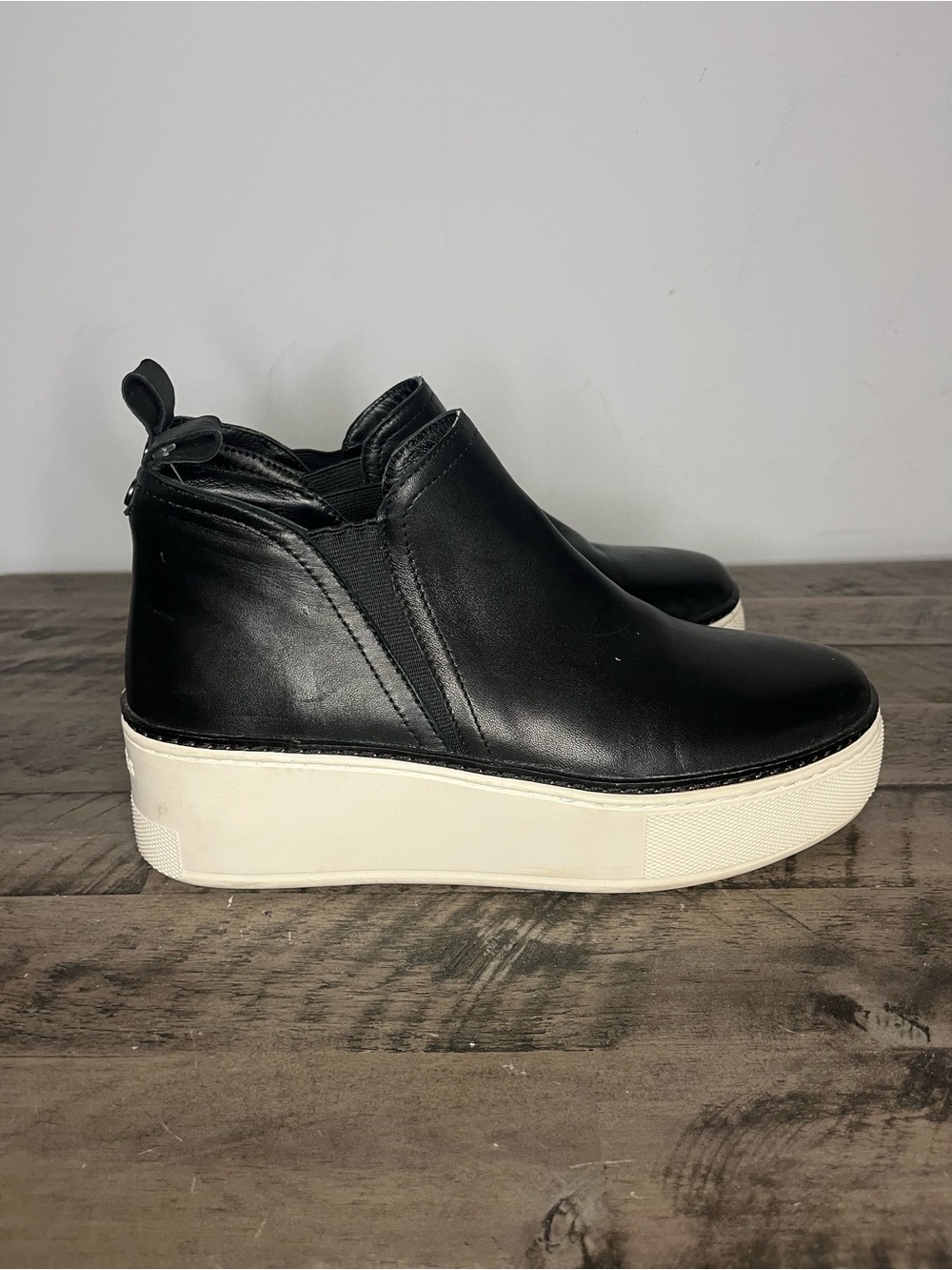 J/Slides Mika Slip On Platform Sneaker - Picture 4 of 5